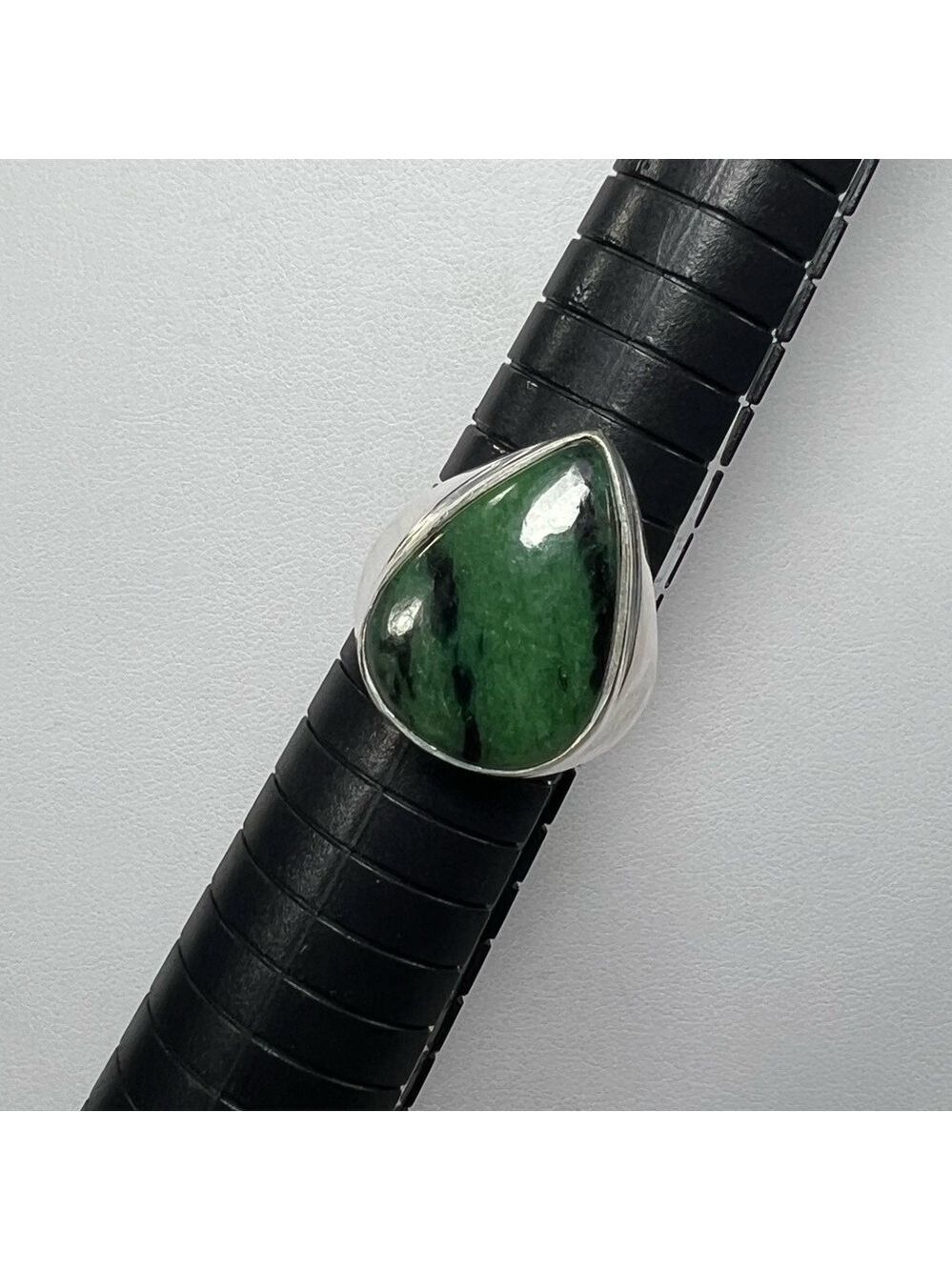 Ruby Zoisite 925 Unisex Gemstone Ring size 8